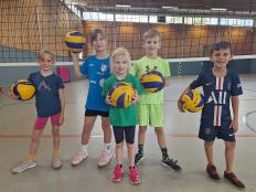 Ferienkinder bei den Volleyballern des VfL